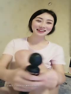 2.4K 59:54HD大学城民宿小伙带女朋友出游住店 这女生好漂亮 身材皮肤都好 特别那小巧挺翘小屁股 谁见谁着迷 (5)