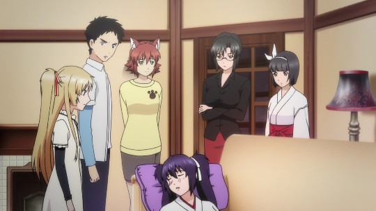 [MP4 221M] 深夜天台上，偷摸跟表妹做爱，既兴奋又刺激，一个字爽