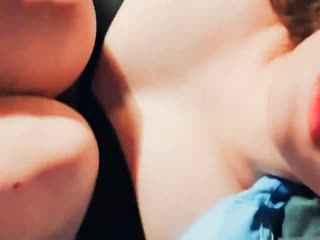 纯欲19岁女学生幸运兔大玩手铐调教，全程第一视角插入爆射太骚了