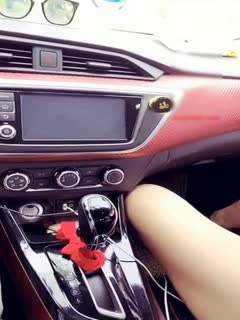 没有高潮经历的纤细美女却持续高潮 加藤麻由美