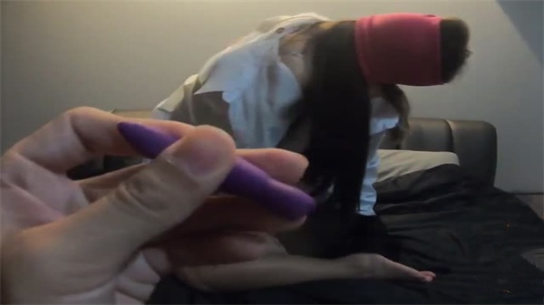 寻花偷拍大屌魔人高价约炮苗条甜美妹，嫩穴狂插高潮迭起！