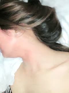 小小皮 精品无码 高颜值少女擅长换装！精液灌满嫩穴 粗大肉棒暴力打桩！嫩穴被匈到翻出来