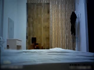 爆操极品萝莉loliii 为抵房租肉体偿还第3集 淫荡出租屋疯狂内射