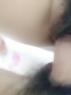 FC2 4785628 [无码] 她太淫荡了！她的黑脸简直太棒了！ 她优雅的连衣裙和即时口交真是太性感了！吞咽和中出。 内含高清奖励视频。