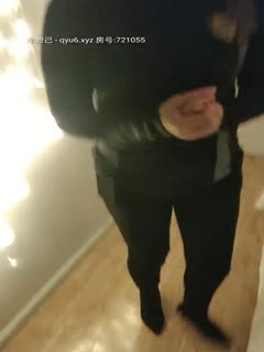 杏吧原创.今天还是花5000约了一个在附近参加漫展刚下班的嫩妹渣男