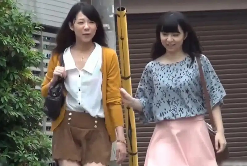 女仆装极品小妹尽情口交肉棒