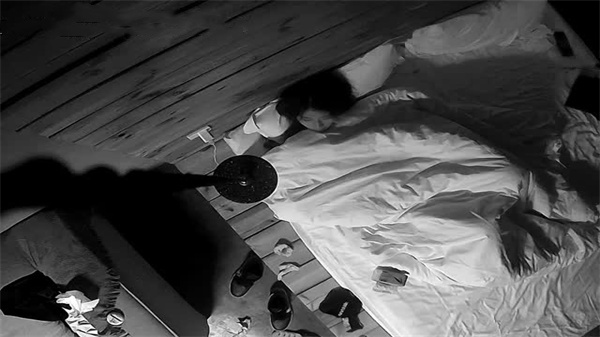 新作 [歐美] [HD 2.6G] [中字] BlackedRaw.25.06.10.Emiri.Momota 性感尤物艾米丽搭上大黑屌的顺风车