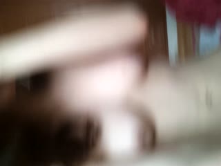 醉酒被酒吧女带回家 口交玩出了新花样 速度与激情无敌风火轮 炫吸 骚穴淫臀榨精[MP4 610MB]