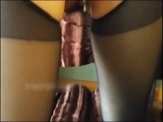 VEC759 我带了一个在我兼职工作的漂亮已婚女人回家，和她发生了内射性爱 雨宫响