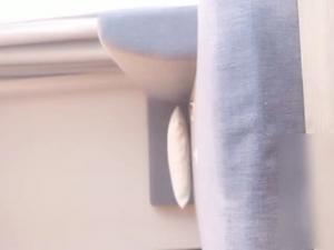 马赛克EKDV694 脱下来，国宝级收缩博因H罩杯女大学生莉诺虽然是第一部AV，但却是第一部AV，在放样女牛仔中连续射精