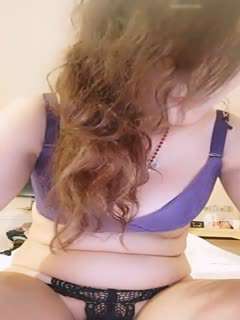 韩国长腿车模上门做全身按摩享受轻调的快乐