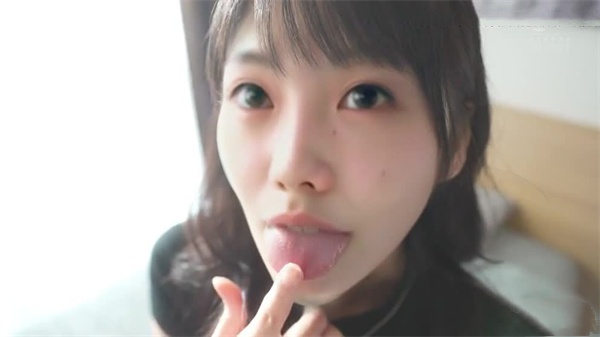 可愛反差女友手指調教 忍不住了求被操